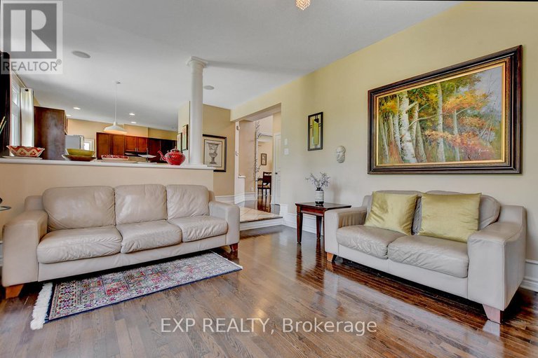 28619248/135-riversedge-crescent/riverside-southgloucester-glen/ottawa/ontario/K1V0Z8_22