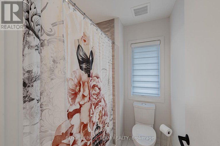 28358641/935-atrium-ridge/riverside-southgloucester-glen/ottawa/ontario/K4M0N9_43