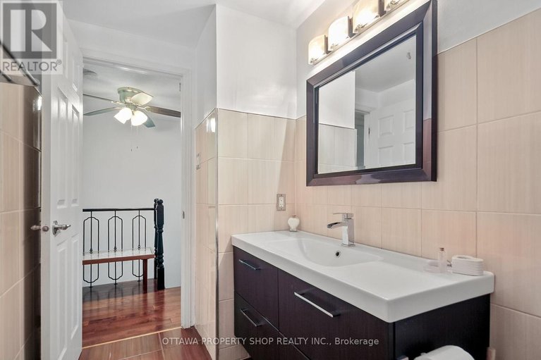 29645633/1f-banner-road/sheahan-estatestrend-village/ottawa/ontario/K2H8T3_19