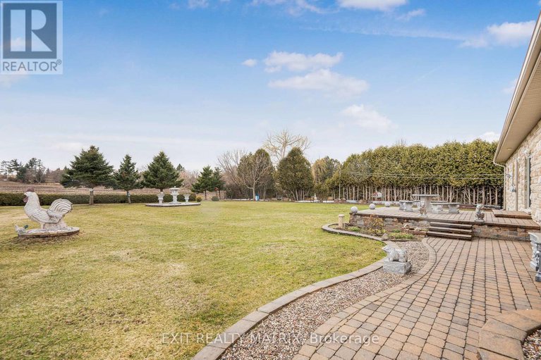27814681/1854-principale-street/east-hawkesbury/ontario/K0B1A0_5