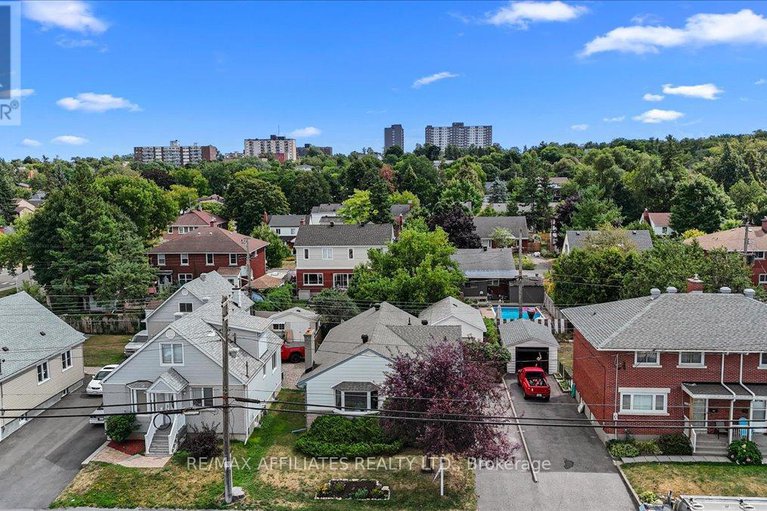 28777178/1490-laperriere-avenue/carlington/ottawa/ontario/K1Z7S9_32