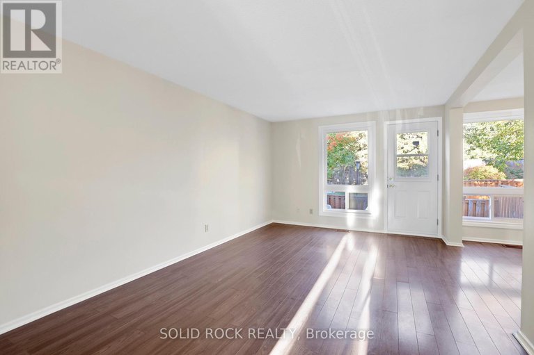 28978991/35-thistledown-court/pheasant-run/ottawa/ontario/K2J1J4_9
