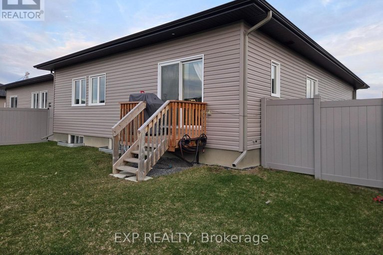 29674453/92-chateauguay-street/embrun/russell/ontario/K0A1W0_23