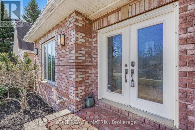 29666796/203-montee-outaouais-road/town-of-rockland/clarence-rockland/ontario/K4K1G2_3