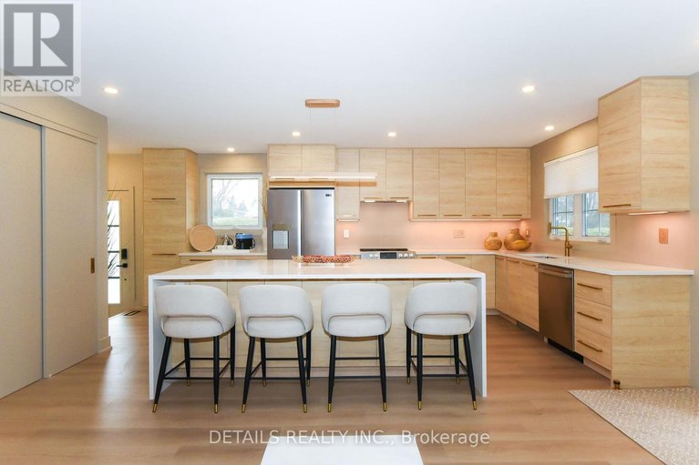 29620532/1969-sharel-drive/urbandale-acres/ottawa/ontario/K1H6W3_7