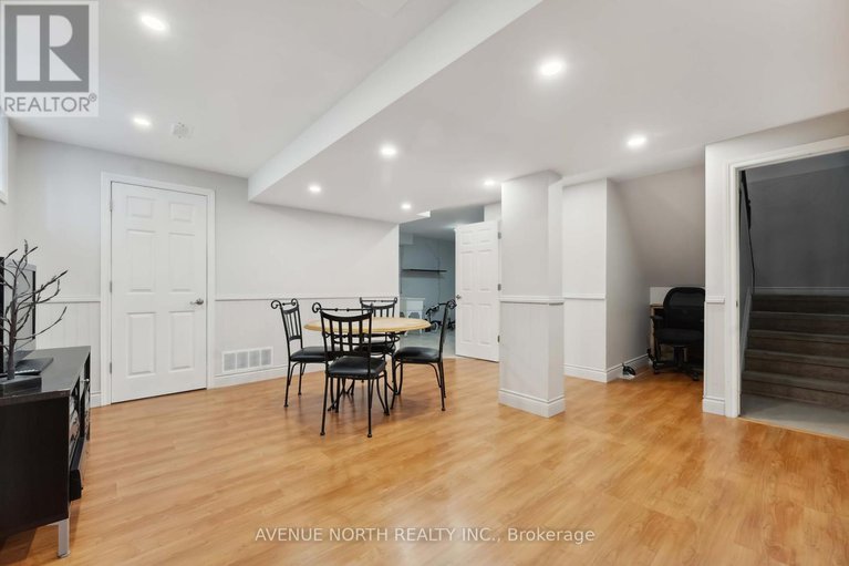 28444872/272-trail-side-circle/springridgeeast-village/ottawa/ontario/K4A5B1_26