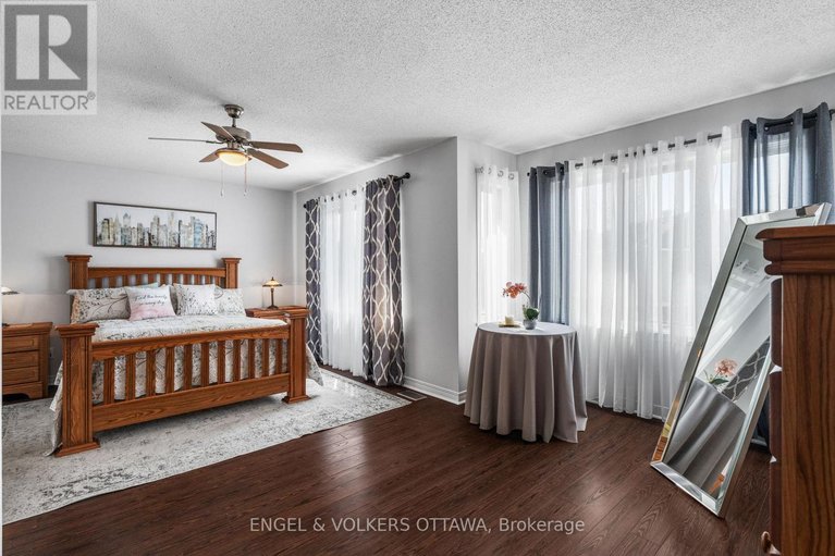 29543010/17-hunterswood-crescent/hunt-club-park/ottawa/ontario/K1G5V1_23