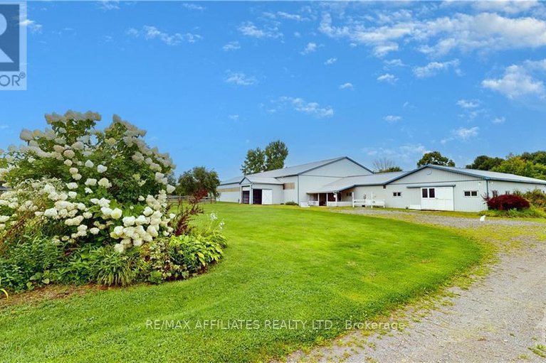 27267840/3301-3251-county-road-15-road/stones-corners/augusta/ontario/K6V5T2_2