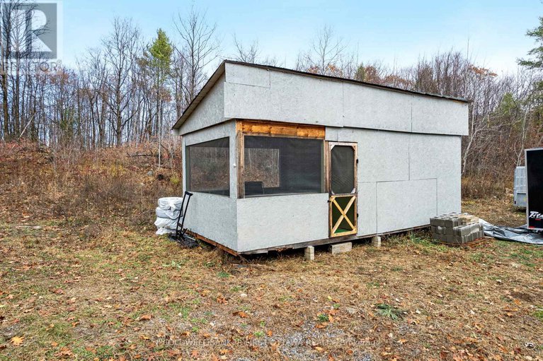 29065809/946-french-line-road/lanark-highlands-darling-twp/lanark-highlands/ontario/K0G1K0_37