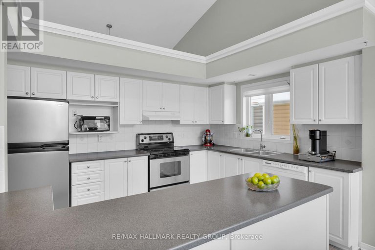 29254437/813-galleria-circle/avalon-east/ottawa/ontario/K4A4Z4_19