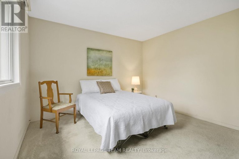 28550903/22-hewitt-way/katimavik/ottawa/ontario/K2L3S6_34