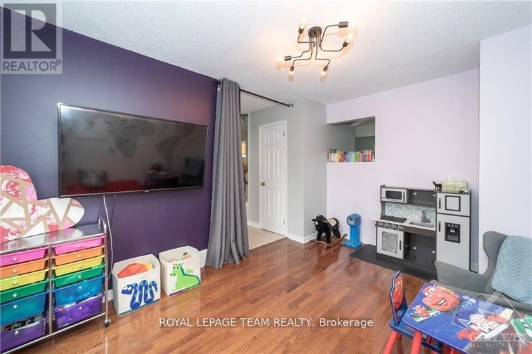 29613810/2982-richmond-road-s/fairfield-heights/ottawa/ontario/K2B6S7_14