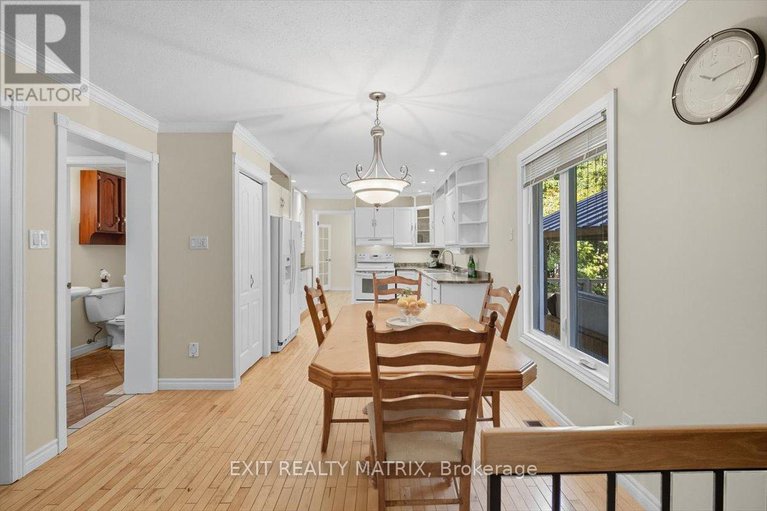 28933679/159-dunlop-crescent/village-of-russell/russell/ontario/K4R1B3_14
