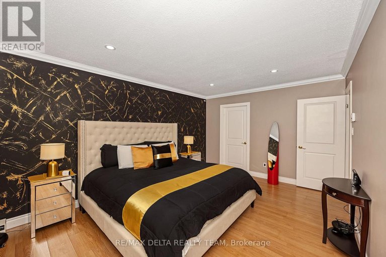 29650588/119-318-lorry-greenberg-drive/hunt-club-parkgreenboro/ottawa/ontario/K1T2R5_24