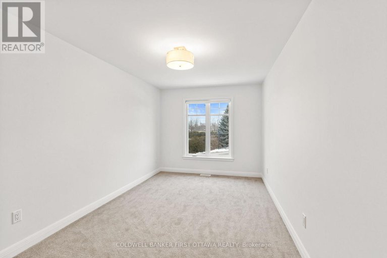 28420940/1326-whitlow-grass-way/morgans-grantsouth-march/ottawa/ontario/K2W0N5_24