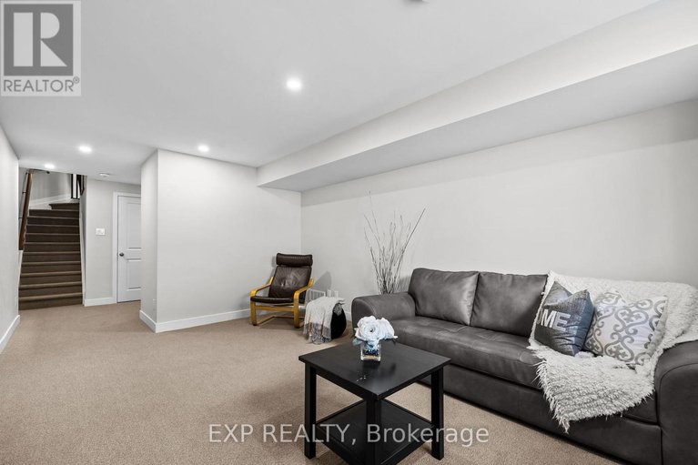 29596533/335-wabasso-lane/leitrim/ottawa/ontario/K1T0T2_21