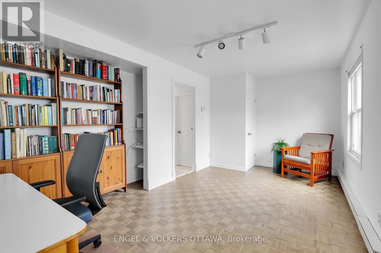 28416744/1089-borden-side-road/carleton-heights/ottawa/ontario/K2C3P3_30