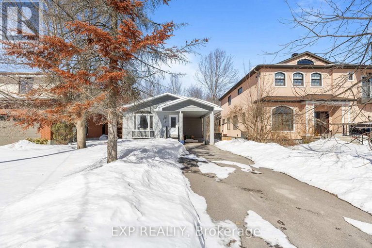 29427450/1377-mcmahon-avenue/emerald-woodssawmill-creek/ottawa/ontario/K1T1C2_32