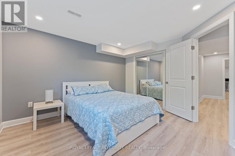 29595404/49-hawks-landing-crescent/stittsville-north/ottawa/ontario/K2S1W1_32