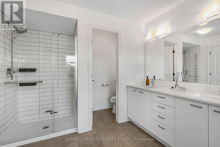 28914431/181-crevasse-road/mer-bleuebradley-estatesanderson-park/ottawa/ontario/K1W0H8_24