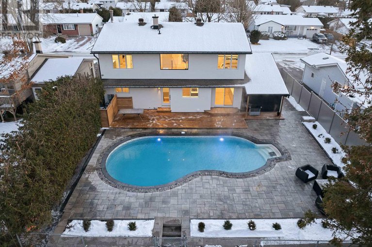 29162985/2159-fillmore-crescent/beacon-hill-north/ottawa/ontario/K1J6A1_35