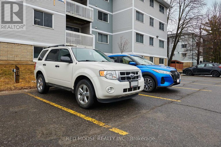 29220948/415-216-viewmount-drive/borden-farmstewart-farmcarleton-heightsparkwood-hills/ottawa/ontario/K2E7X4_34