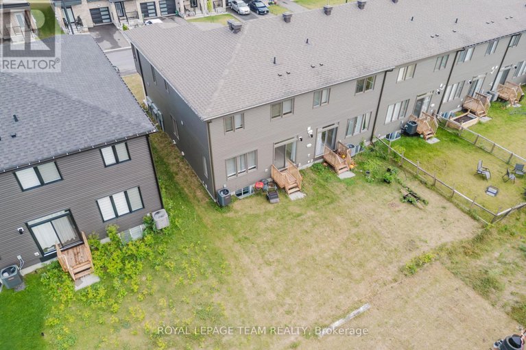 28640358/611-fenwick-way/stonebridge/ottawa/ontario/K2J7E5_33