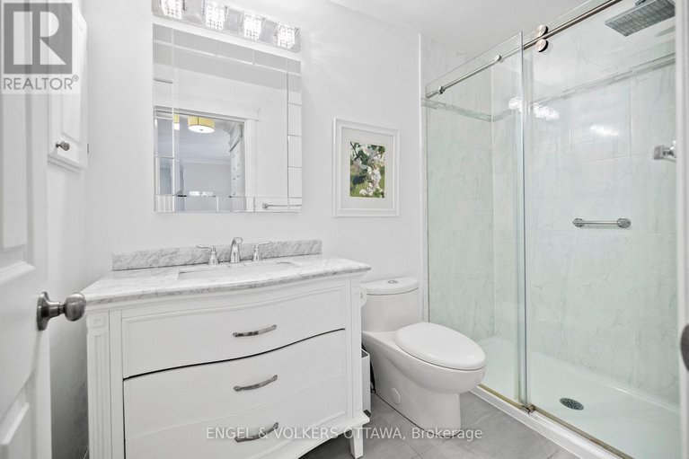 29376842/17-colindale-avenue/longfields/ottawa/ontario/K2J4V6_24