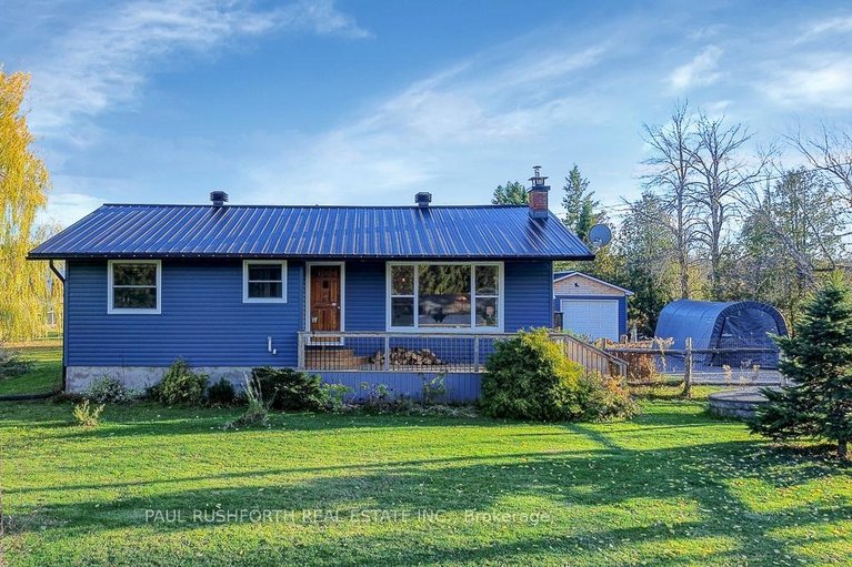 29451023/3304-old-highway-17/clarencerockland-twp/clarence-rockland/ontario/K4K1W3_3