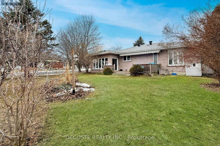 29501033/6298-maclean-court/south-glengarry-lancaster-twp/south-glengarry/ontario/K0C1E0_8