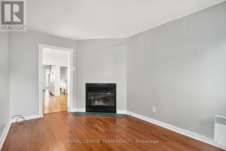 29003194/27-ivy-crescent/lindenlea/ottawa/ontario/K1M1Y1_14