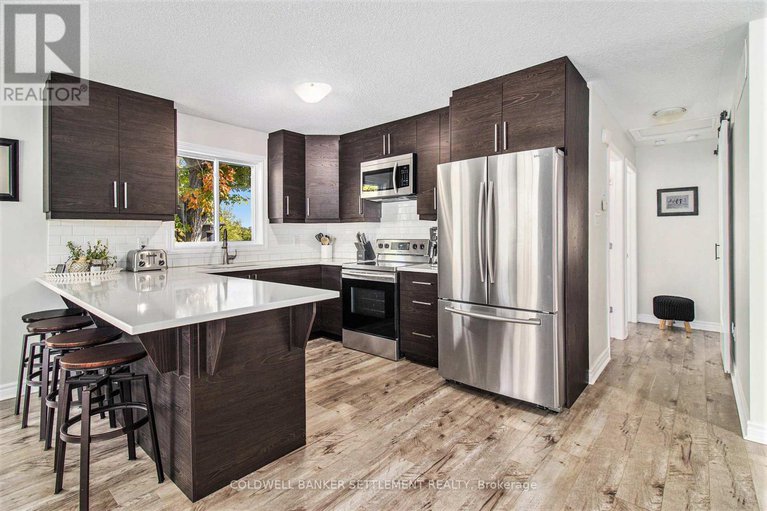 28952555/164-brittany-street/drummond-n-elmsley-drummond-twp/drummondnorth-elmsley/ontario/K7C4K9_13