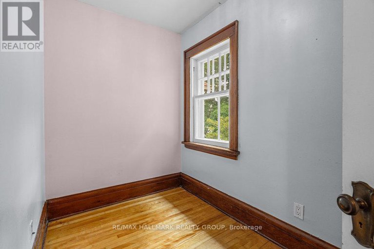 28741172/388-first-avenue/glebe/ottawa/ontario/K1S2H1_16
