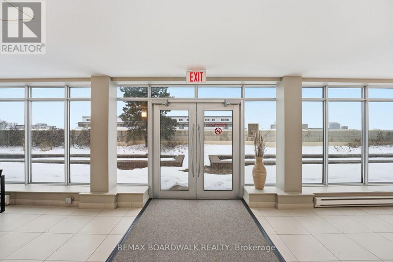 29237986/908-138-somerset-street-w/ottawa-centregolden-triangle/ottawa/ontario/K2P0A3_7