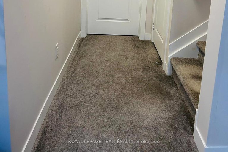 28576259/3040-travertine-way/half-moon-bay/ottawa/ontario/K2J6W9_22