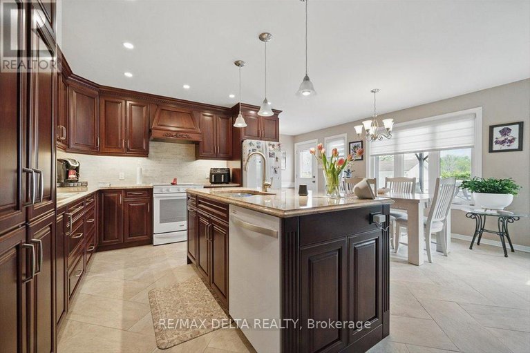 29069393/1800-tucker-road/clarencerockland-twp/clarence-rockland/ontario/K4K1K7_8