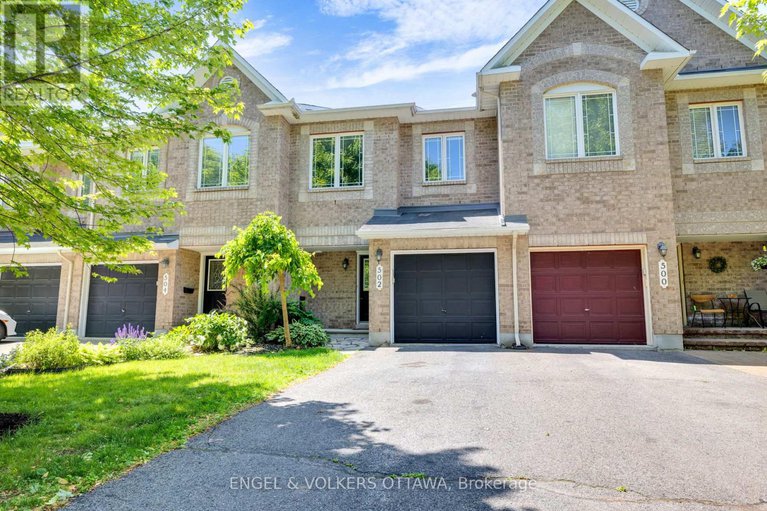 28517729/502-woodchase-street/morgans-grantsouth-march/ottawa/ontario/K2W1J4_1