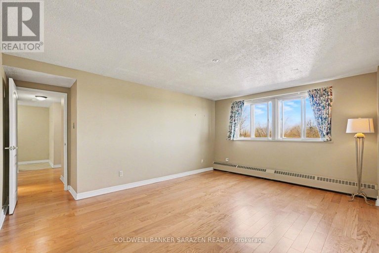 29659651/501-1485-baseline-road/copeland-park/ottawa/ontario/K2C3L8_14