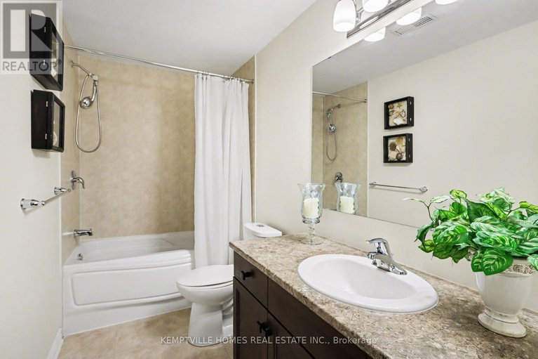 29650659/171-royal-landing-gate/north-grenville-twp-kemptville-south/north-grenville/ontario/K0G1J0_18