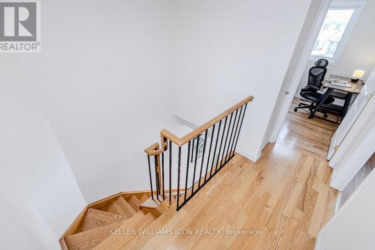 29292675/8-104-mcdermot-court/katimavik/ottawa/ontario/K2L3V2_10