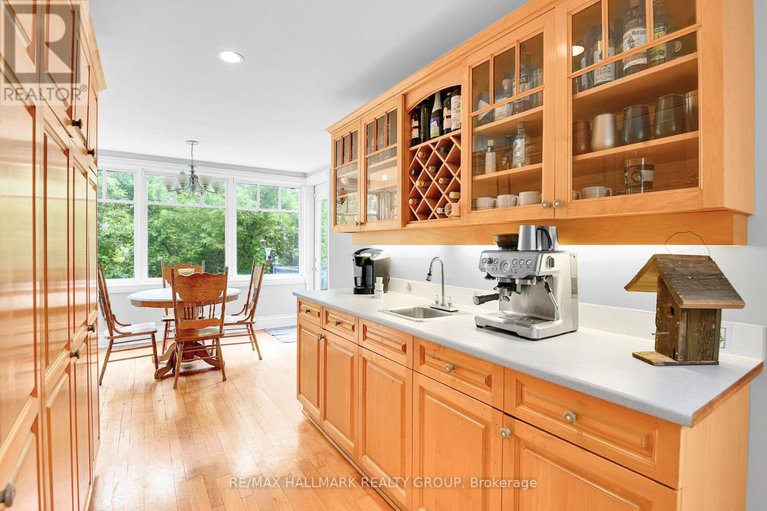 29311910/23-davidson-drive/rothwell-heights/ottawa/ontario/K1J6L7_11