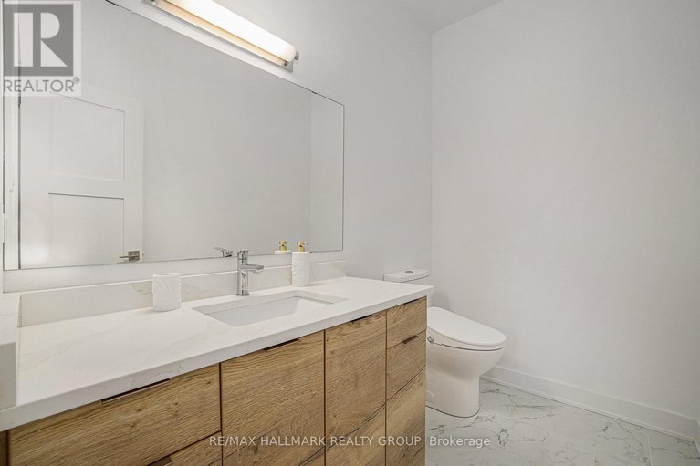 28881418/156-country-meadow-drive/huntley-ward-north-west/ottawa/ontario/K0A1L0_36