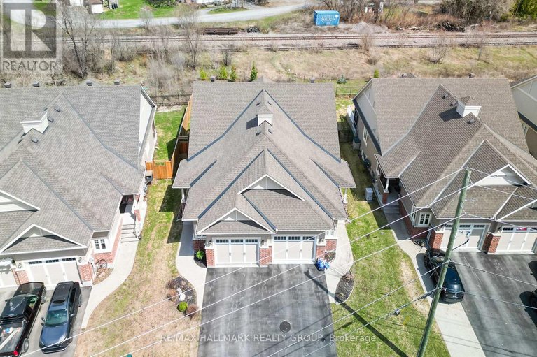 29641179/131-rivington-street/carp/ottawa/ontario/K0A1L0_47