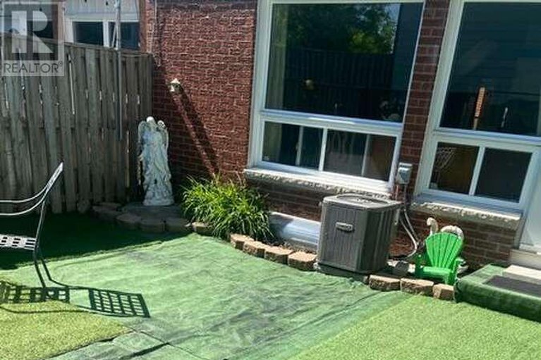 28424969/246-romulus-private/carson-meadows/ottawa/ontario/K1K3Y2_18