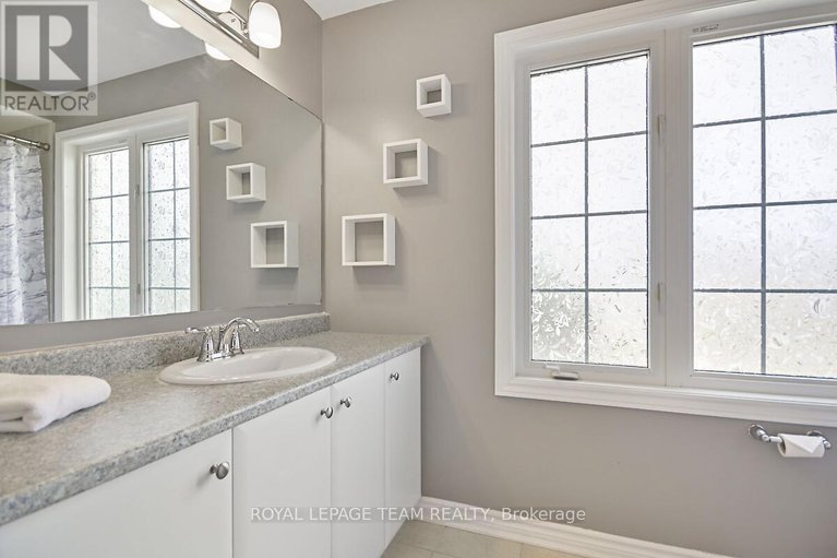28542675/340-astelia-crescent/stittsville-north/ottawa/ontario/K2S0W7_20