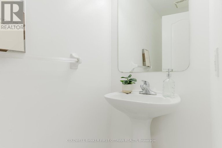 28463814/204-windhurst-drive/barrhaven-east/ottawa/ontario/K2G6H9_6