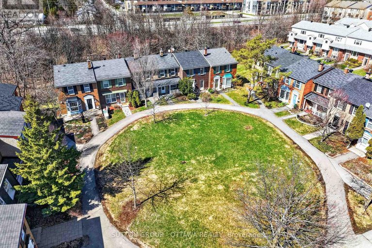 29627001/285-monterey-drive/leslie-park/ottawa/ontario/K2H7B1_29