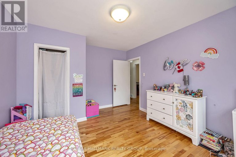 29684996/735-chapman-boulevard/elmvale-acres/ottawa/ontario/K1G1T7_21