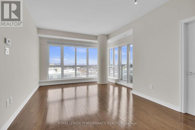 27930686/1807-70-landry-street/vanier/ottawa/ontario/K1L0A8_12