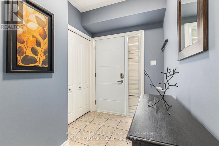 29053447/4220-kelly-farm-drive/blossom-parkkemp-parkfindlay-creek/ottawa/ontario/K1T0A5_5